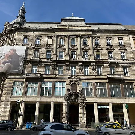 Exclusive & Grand Next To The Fashion St' Appartamento